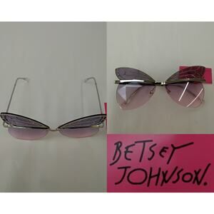 Betsey Johnson Butterfly Queen Sunglasses Purple and Silver NWT #Z4955